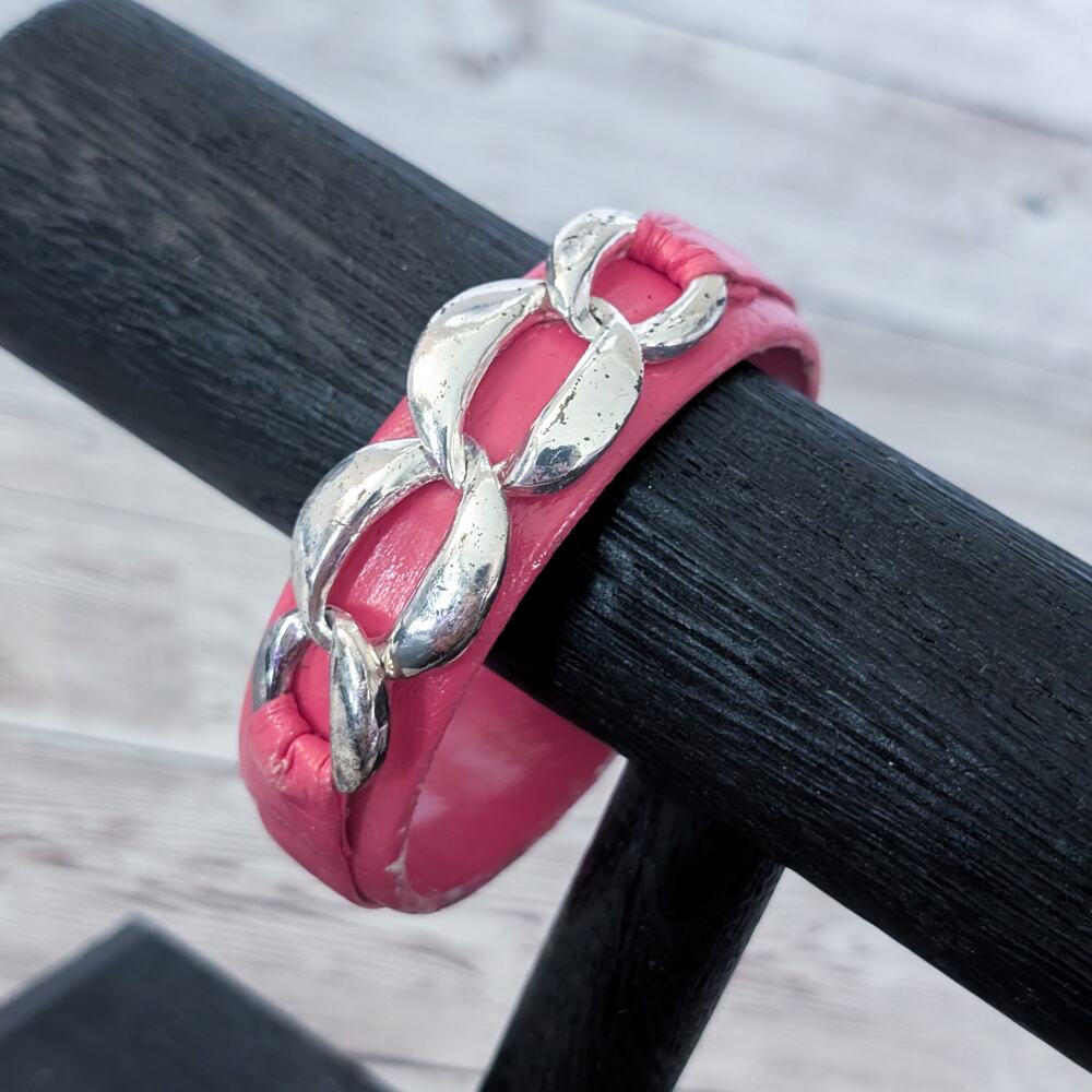 Chunky Pink Bracelet with Silver Tone Chain Detail 8" - Condition Issues